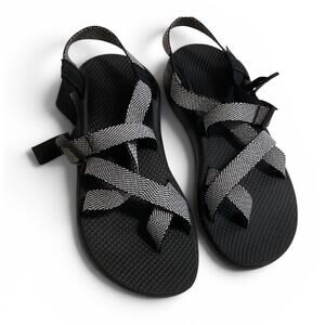 Chaco ZX/2 Classic Sandals Womens Double Strap Toe Loop Geometric patern sz 9